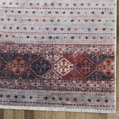 By Cocoon Cream / Red Rug