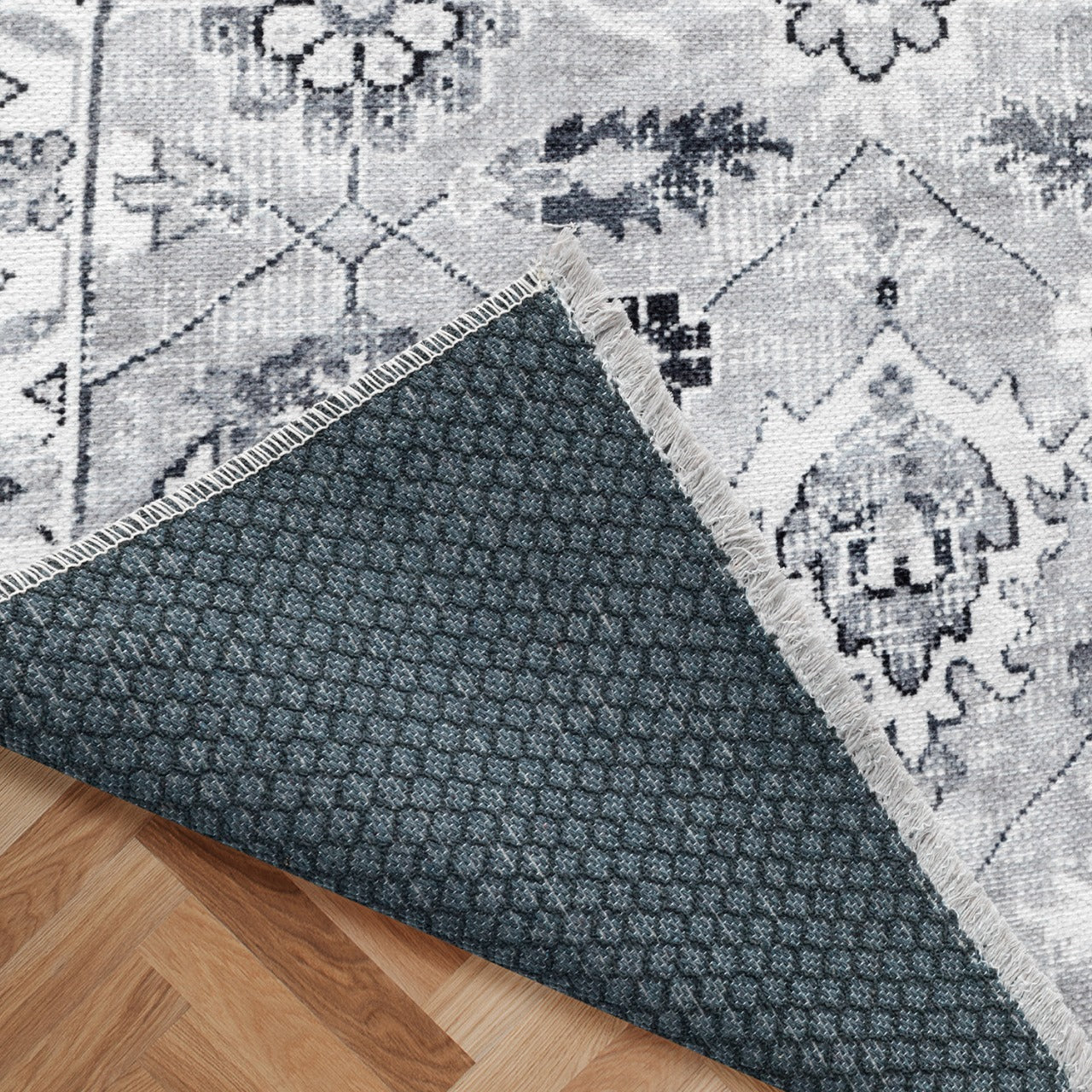 By Cocoon Gray Rug